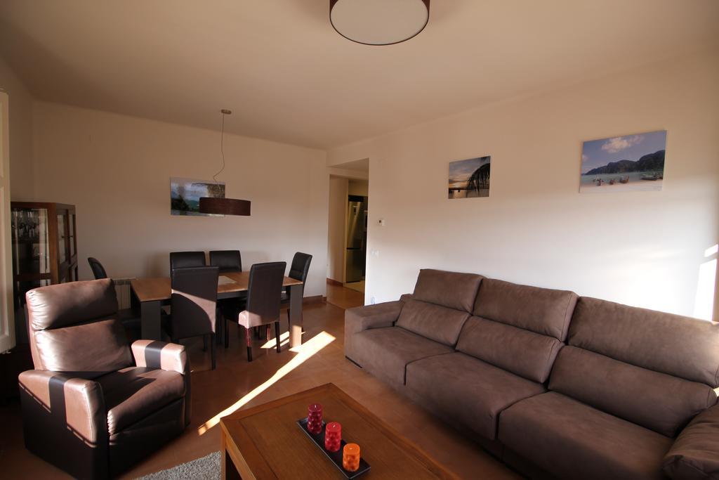 Apartment Market Square Cardona Eksteriør bilde